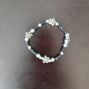 Pretty and dainty black & silver braclet